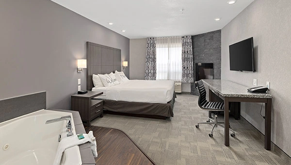 Home Inn & Suites Saskatoon South
